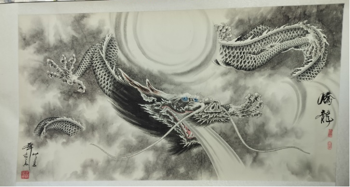 大幅毛笔书法作品,甲骨文风格,古文字体,展厅照明